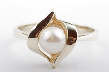 Anello perle Akoya diametro