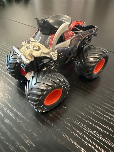 Monster jam pirates curse - pirates,