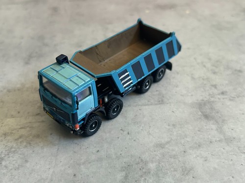 Ribaltabile volvo 8x4 - ribaltabile, 1:87