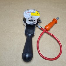 Zeca Utensili Garage Tester Batteria Art 207 per 6V e 12 Volt