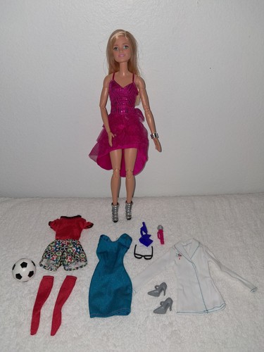 Barbie made move - barbie, posable