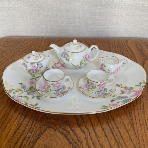 Wedgwood sweet plum damask - sweet, set