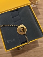 Collana Fendi• Colore Oro