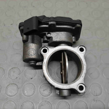 1354781075202 10378517 Corpo farfallato BMW SERIE 1 (F20) 2012 116D 2.0TD