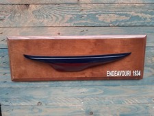 Modello Di Mezzo Scafo