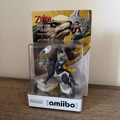 Nintendo amiibo wolf - amiibo,