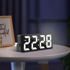 Elegante Sveglia LED per Camere da Letto con Funzione di Monitoraggio Temperatur