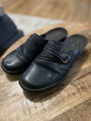 Clarks - ,