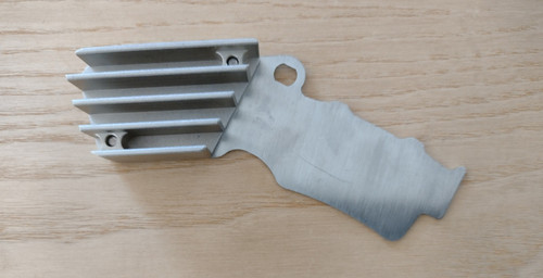 Dissipatore calore pinza