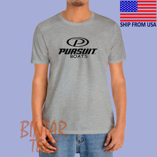 Pursuit boats motoscafi - pursuit, uomo