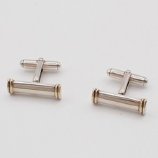Tiffany & Co. Gemelli con logo