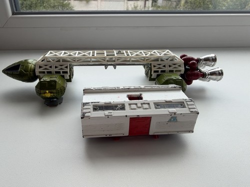 Dinky space eagle transporter - dinky,