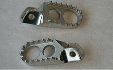 COPPIA PEDANE ACCIAIO  MOTO