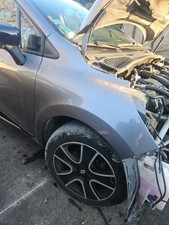 Parafango anteriore destro