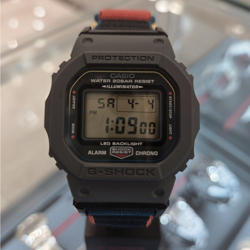 Orologio sportivo digitale