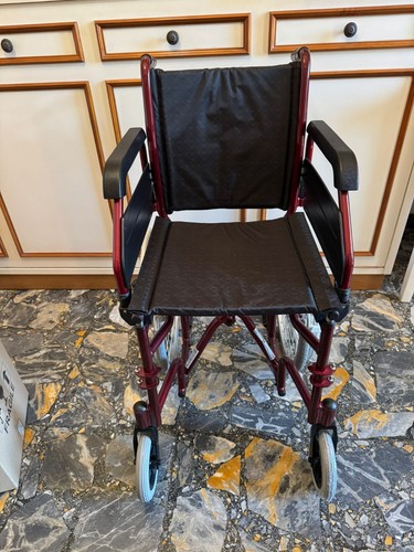Carrozzina disabile pieghevole - carrozzina,