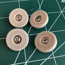 AKAI S1000 S1100 S2000 s3000 s5000 s6000 s3000xl cd3000 CAMPIONATORE PIEDINI PLASTICA