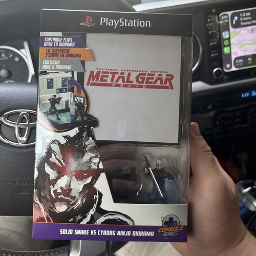 Metal gear solid console - metal,