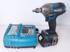 Avvitatore a percussione a