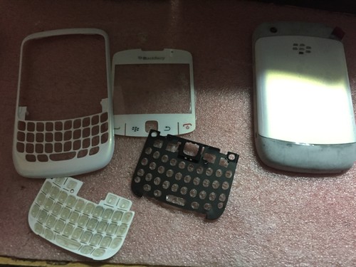 6832 cover blackberry 8520 - 6832-cover,