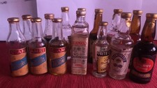 14 mignon di liquore vintage, 9 Camel + 5 Ciamei, da collezione