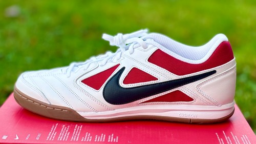 Nuove scarpe ginnastica - scarpe,