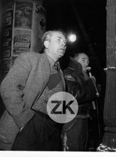 MAX OPHULS Colonne Morris