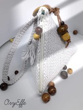 Pochette  Avorio da polso mod "Piramide" fatta a mano ad  uncinetto in Italia