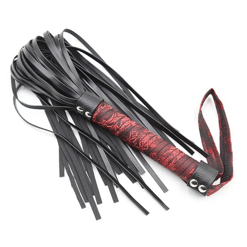 Frusta pelle sculacciata - frusta,