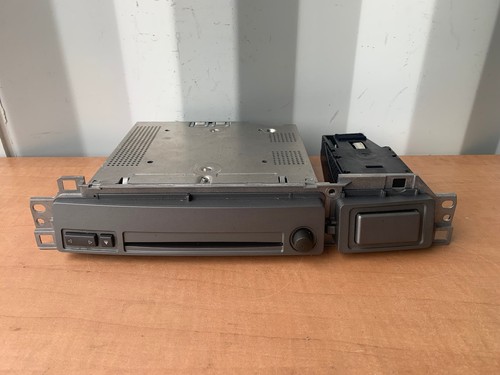 Bmw serie e65 - serie, radio