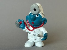 20037 DOTTORE - SCHLEICH / PUFFO / PUFFI / PUFFO (J)