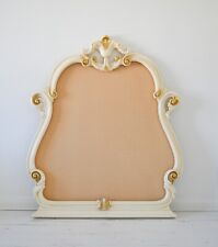 Cornice grande italiana