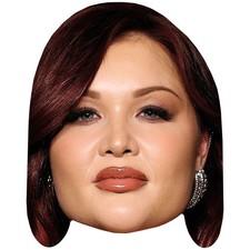 Sophia Thiel (Lipstick)