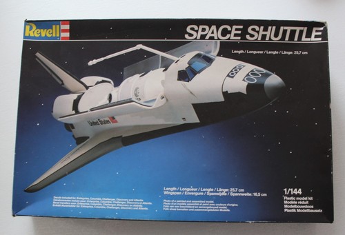 Maquette space shuttle - maquette,