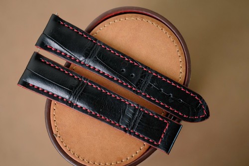 Cinturino orologio fatto - , a