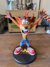 STATUA CRASH BANDICOOT FIRST 4