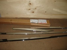 KE7606U0CR Rifinitore Laterale