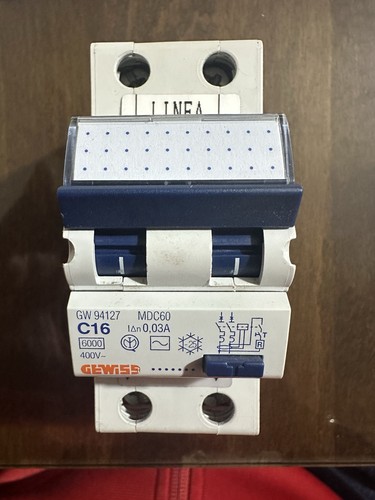 Interuttore magnetotermico