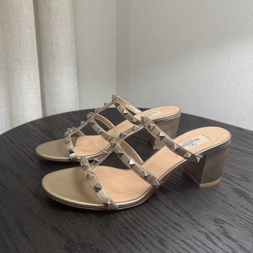 Valentino garavani rockstud - valentino,