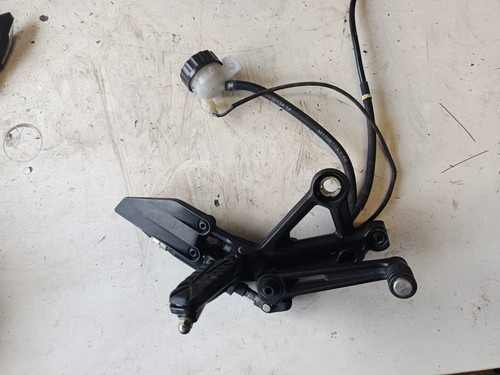 Ktm 125 duke abs pedane - ez,