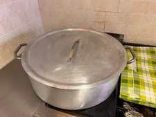 pentola in alluminio con coperchio 62 x 20 (usata una volta sola)