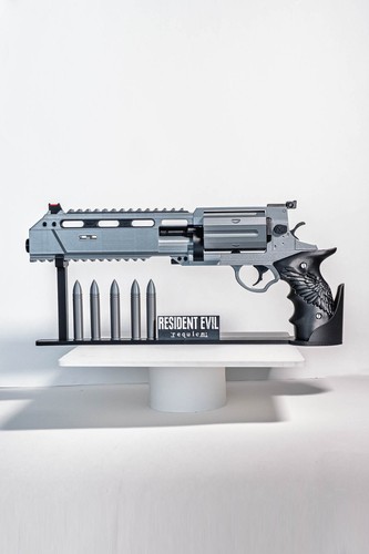 Replica requiem magnum - replica,