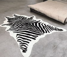 Tappeto in finta pelle di