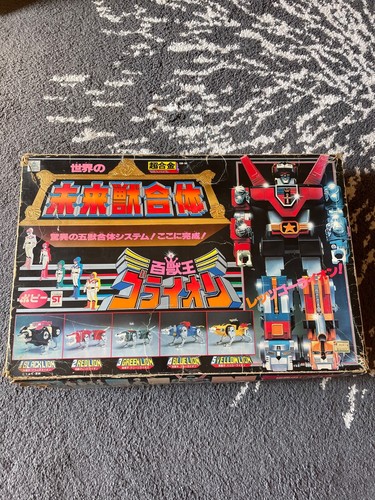 Lion popy voltron japan - ,
