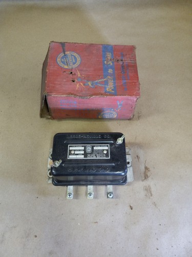 Regolatore tensione vintage - tensione,