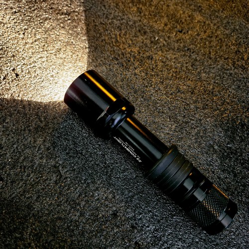 Torcia tattica surefire - torcia,