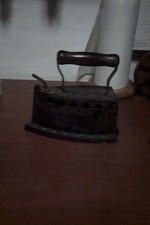 vecchio ferro da stiro porta brace vintage primi 900