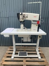 Macchina da cucire automatica