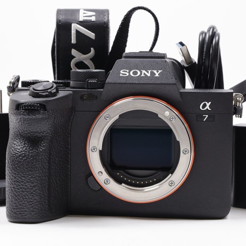 Corpo mirrorless sony iv - a7,