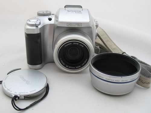 Fotocamera digitale compatta